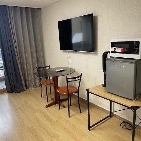 Spacious Luxury Condo W/ Kitchen Beside Hilton Clark D'Heights Mabalacat Luaran gambar